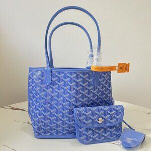 Goyard Neutral-Tone Handbag